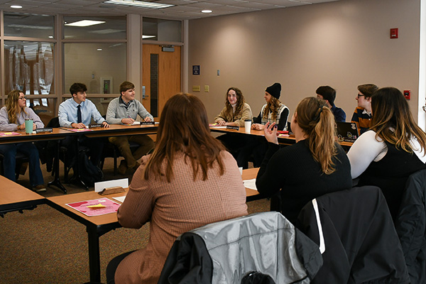 Student Senate Meeting Student Senate Meeting