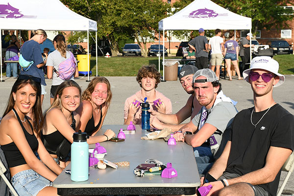 Beaver Tail-Gating