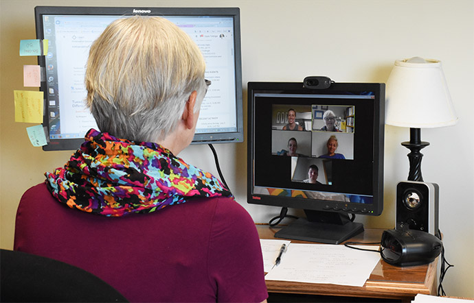 Dr. Gayle Trollinger leads class on Zoom