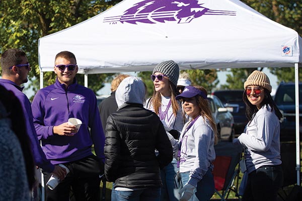 Beaver Tail-Gating