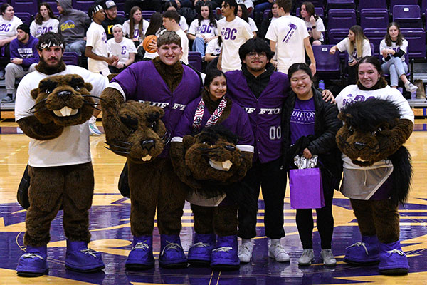 2023-24 Beavers: Zach Boch, Noah Heiing, Karley Ramirez, Angel Velasco Urbina, Emma Schutz and Hayley Lewis