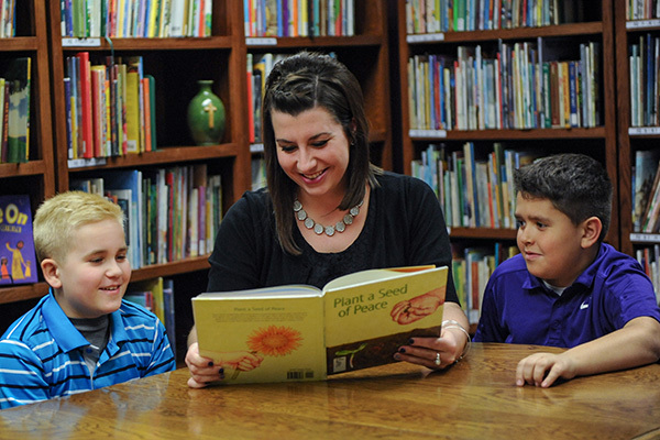 Teachers seeking to advance their careers can fast-track their plans by enrolling in Bluffton University's summer reading endorsement program.