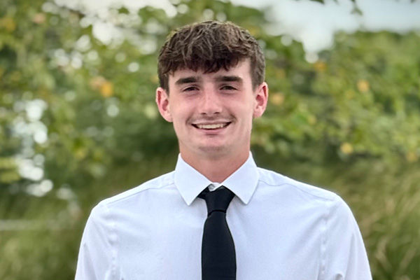 The Presidential Scholarship Competition brings numerous high-achieving high school seniors to campus each year to write an essay in response to a faculty lecture and previously assigned readings.