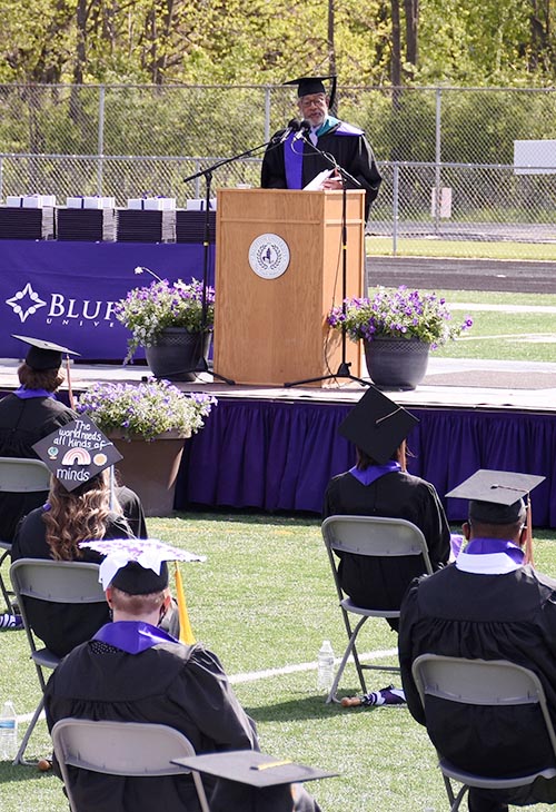 Commencement speaker Larry Milan '73