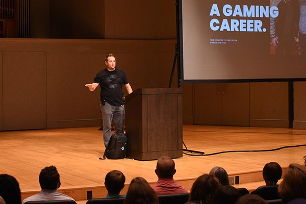 Brandon Freytag '08 inspires Bluffton students to turn their passion into a profession.