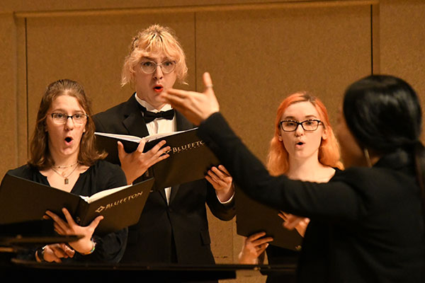Bluffton University Fall Choral Concert set