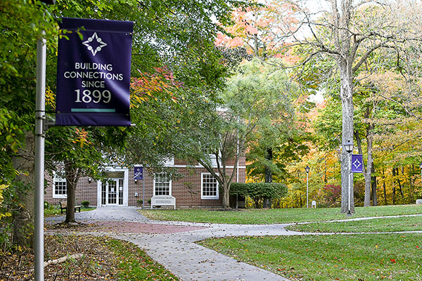 Musselman Library campus scene