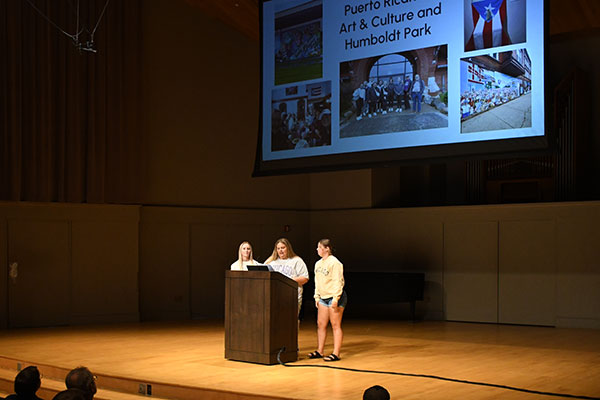 Students from Chicago experience presenting