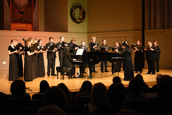 University Chorale and Concert Band will perform Christmas favorites. Photo from 2021 Holiday Collage Concert.