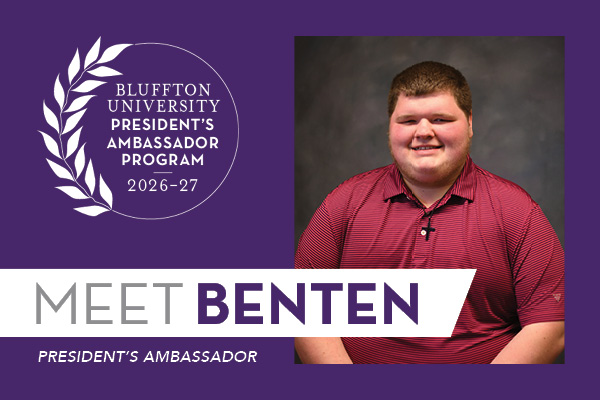 President’s Ambassadors provide campus tours to prospective students, sit on student panels at admissions events, greet special campus guests, and engage with alumni and donors at special events. 