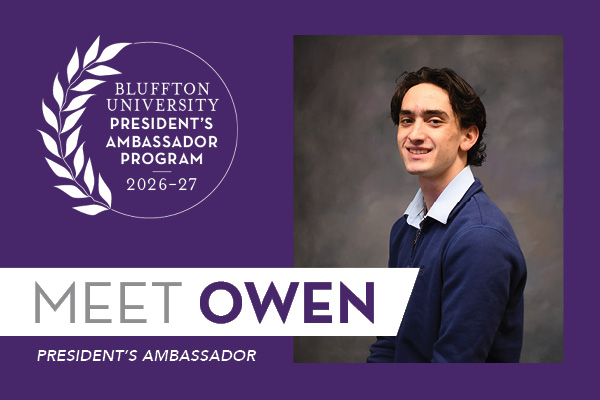 President’s Ambassadors provide campus tours to prospective students, sit on student panels at admissions events, greet special campus guests, and engage with alumni and donors at special events.