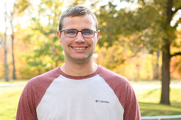 Jacob Boelkens applies learning from the business studies classroom to an internship with the Bluffton Bread Company.