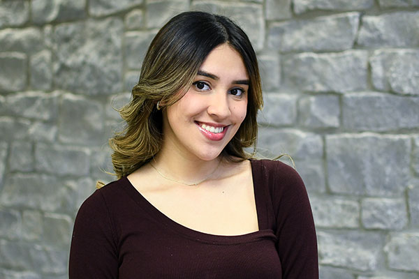 Sara Hivera Rios learned the importance of teamwork through her remote marketing internships.