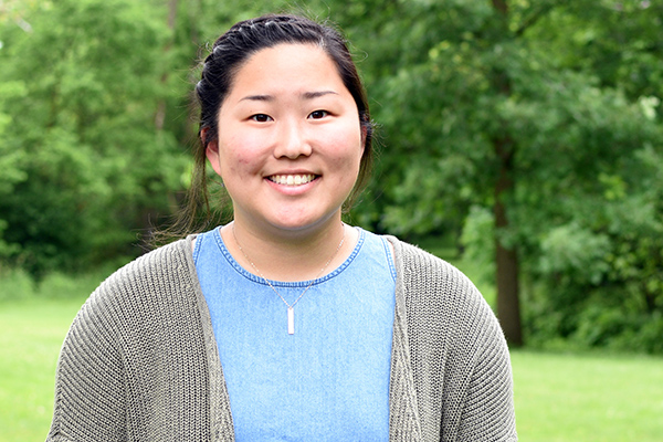 Caroline Schutz, admissions intern